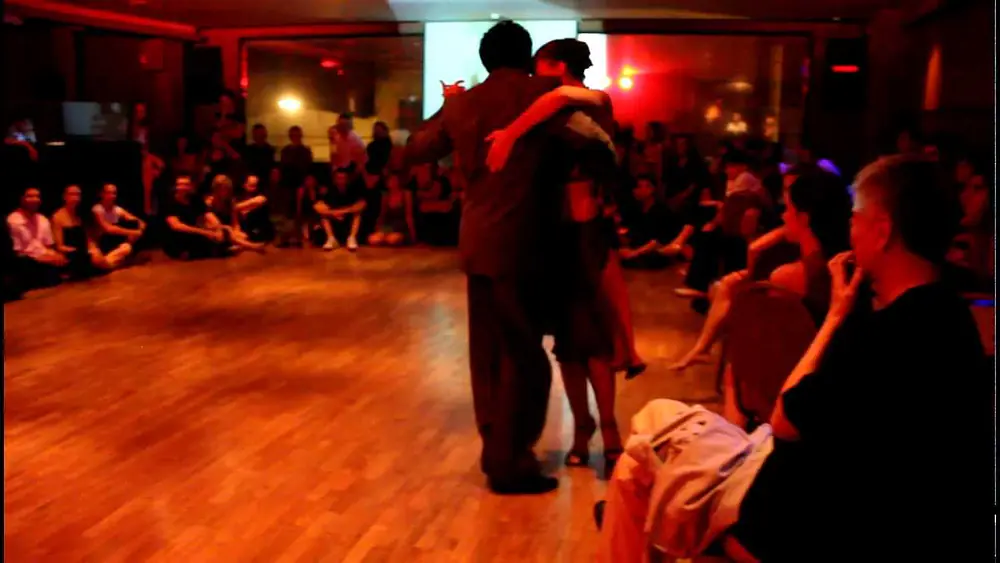 Video thumbnail for Andrés Molina & Natalia Cristobal  - El Yeite Tango Club - (02) Ilusion Azul