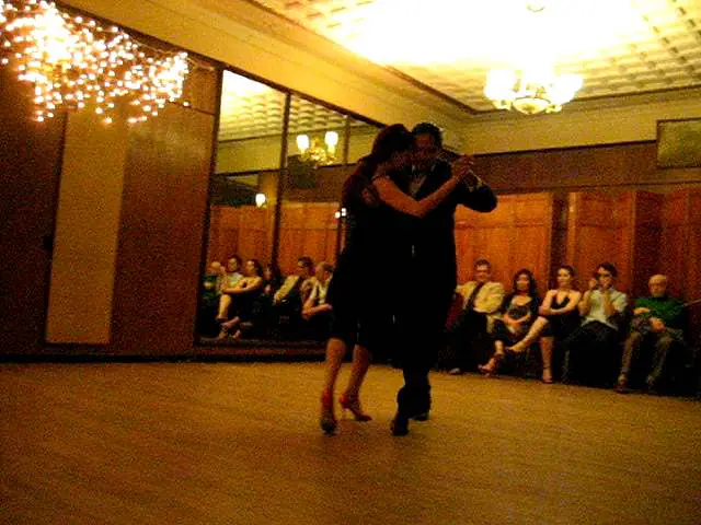 Video thumbnail for Orlando Farias & Angeles Chanaha @ La Milonga Rosa