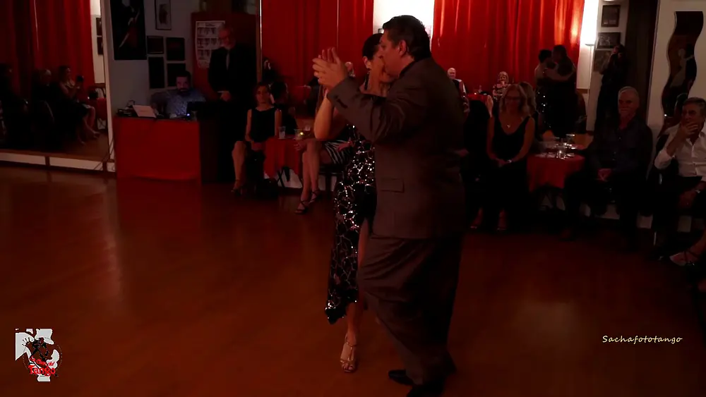 Video thumbnail for Ricardo Calvo y Sandra Messina, La Casa del Tango-Breganzona,2019