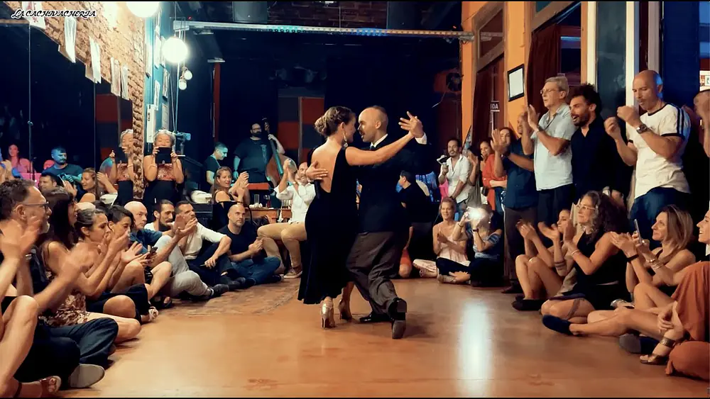 Video thumbnail for Leo Pankow & Valentina Massari - El Cachivache Tango Milonga La Cicatriz en La Cachivacheria