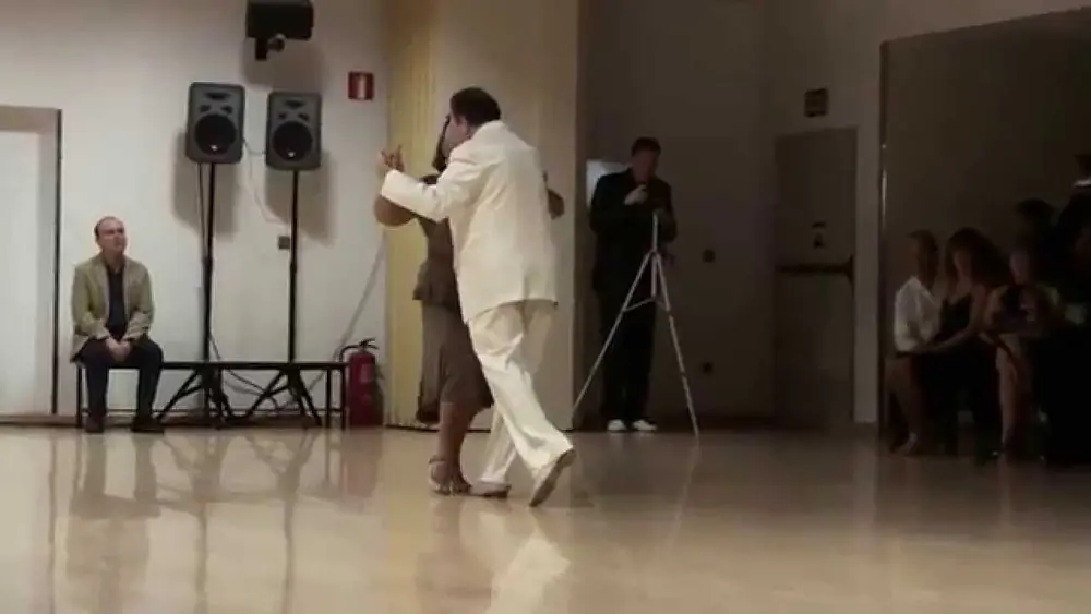 Video thumbnail for Jorge Dispari y María del Carmen Romero - "Y Mientes Todavía"