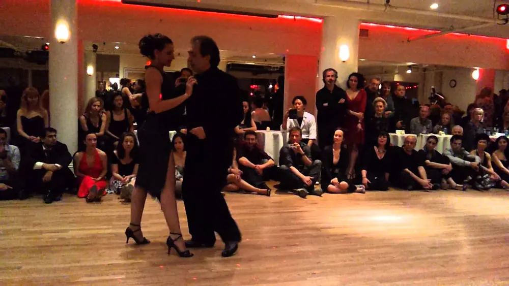 Video thumbnail for Argentine Tango:Gustavo Naveira & Giselle Anne - Asi se baila el tango
