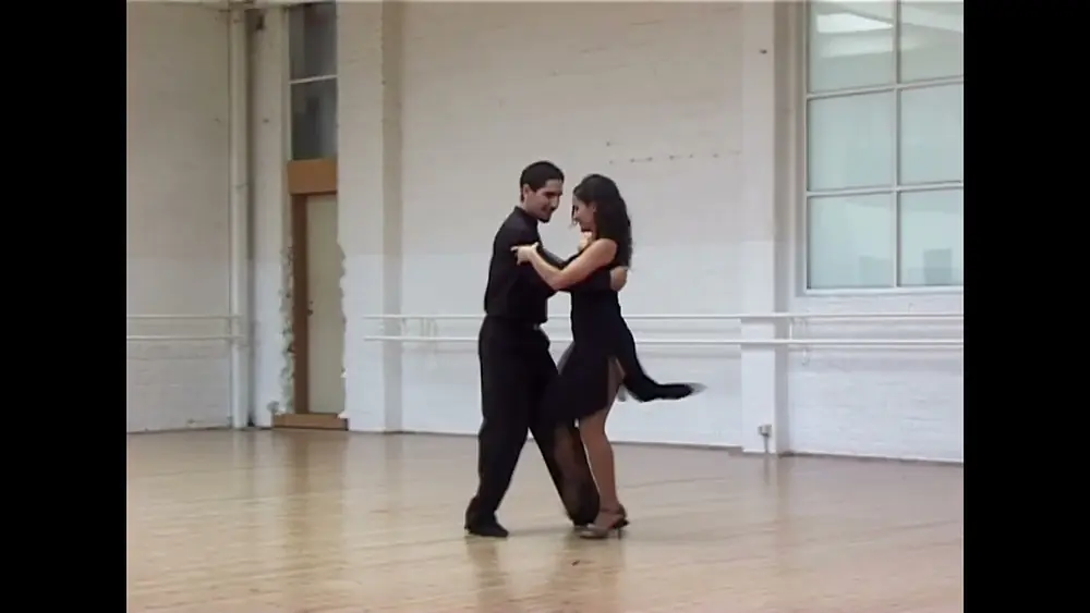 Video thumbnail for Sara Parnigoni & Damien Mariño: "Bailarina de tango" @ Tango voor ontbijt Brugge