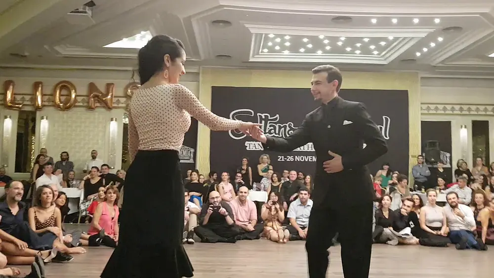 Video thumbnail for Clarisa Aragon & Simone Facchini 5th Sultans of Istanbul Tango