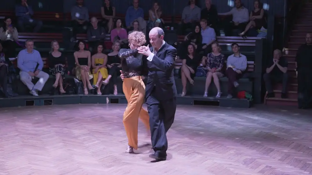 Video thumbnail for Eva Lehrmann & Daniel Carlsson bailan El Cachivache Quinteto Gloria Tango