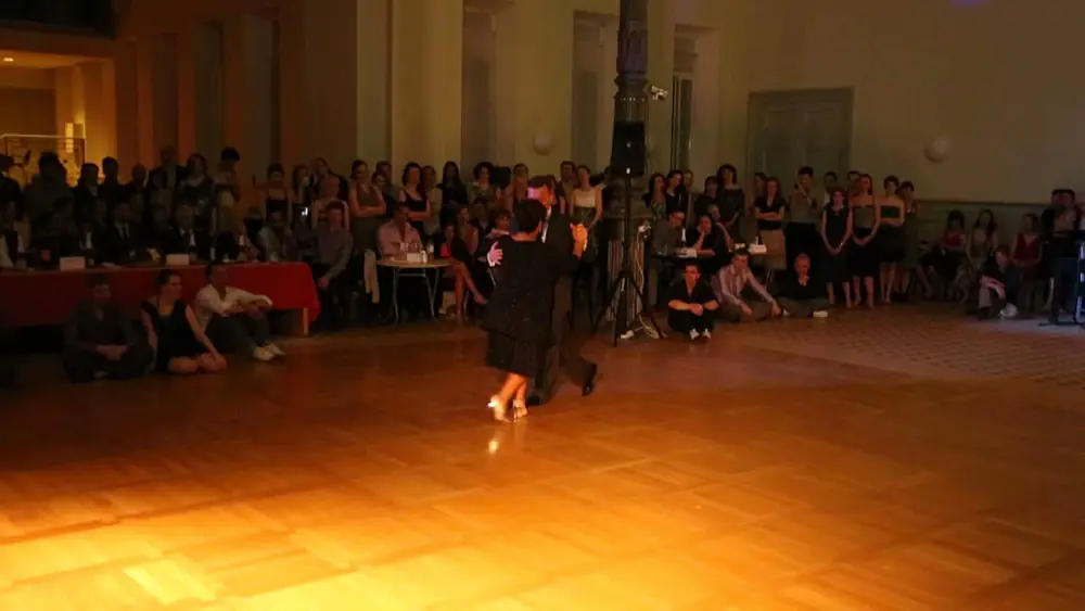 Video thumbnail for Graciela Gonzalez y Vladimir Khorev, White Nights Tango festival, 2015