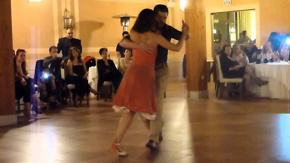 Video thumbnail for Paula Villarroel y Adrián Luppi SEGOVIA 2013