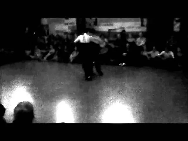 Video thumbnail for Mariela Sametband & Ariadna Naveira, 'Qué vas buscando, muñeca' (Tanturi)