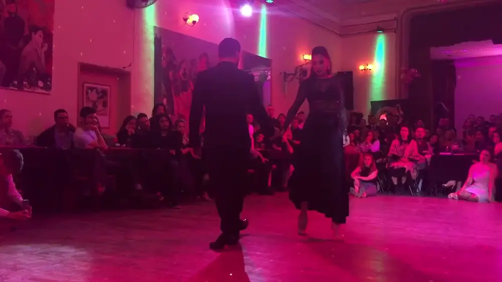 Video thumbnail for Moira Castellano & Fernando Carrasco - Mujercitas tango festival at pipi cucu (2/2)