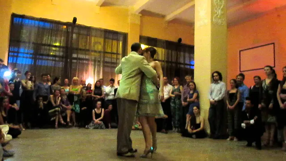 Video thumbnail for Nana Khocholava and Tate Di Chiazza dance on the milonga "El Calor" 2