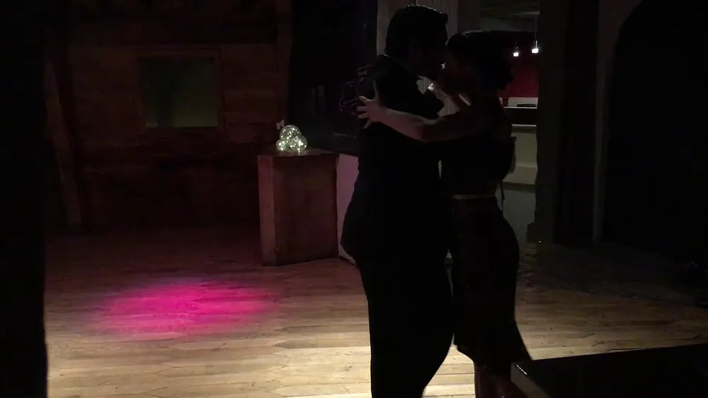 Video thumbnail for Tekla Gogrichiani & Julio Saavedra - Mensaje, Troilo Rufino