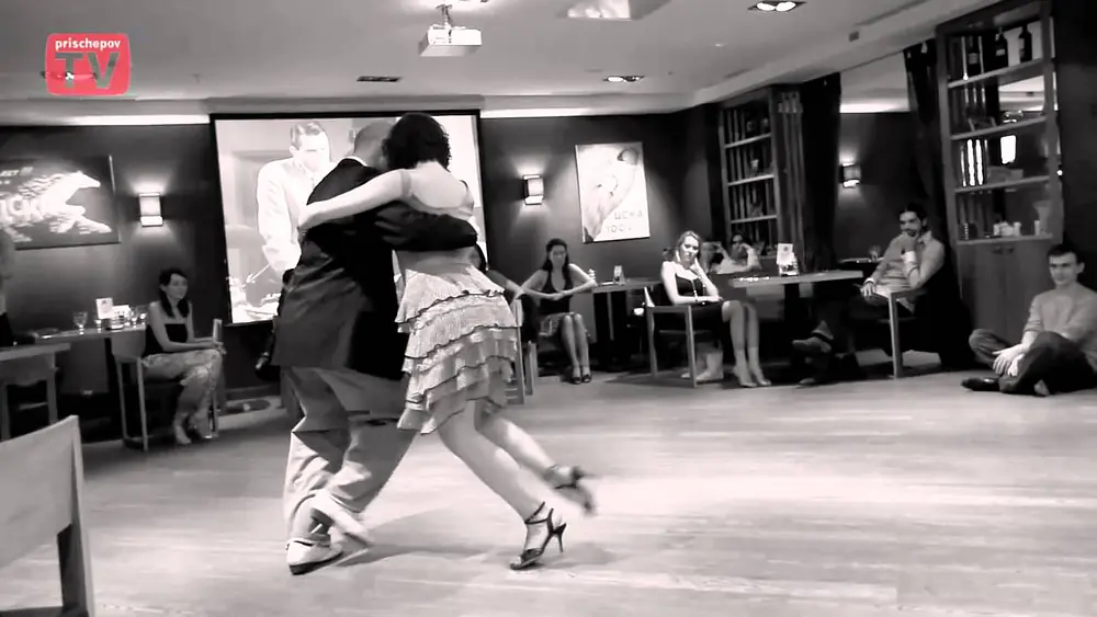 Video thumbnail for Selen Sürek & Alper Ergökmen,  29.03.2011, Russia, Moscow, Milonga  "Brazilero"  (2)