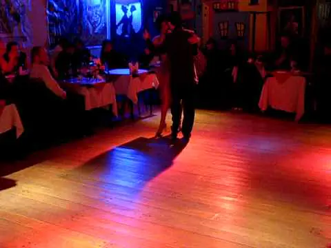 Video thumbnail for Alejadro Hermida y Paulina Cazabon, Tango 1