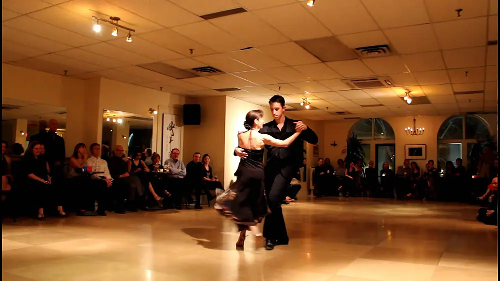 Video thumbnail for Karen Simon y Raphael Baron - Flor de tango - Studio Tango Montreal