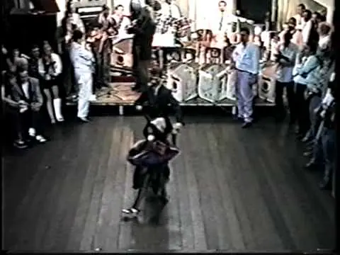 Video thumbnail for Maria Antonieta e Jaime Arôxa Gafieira Elite