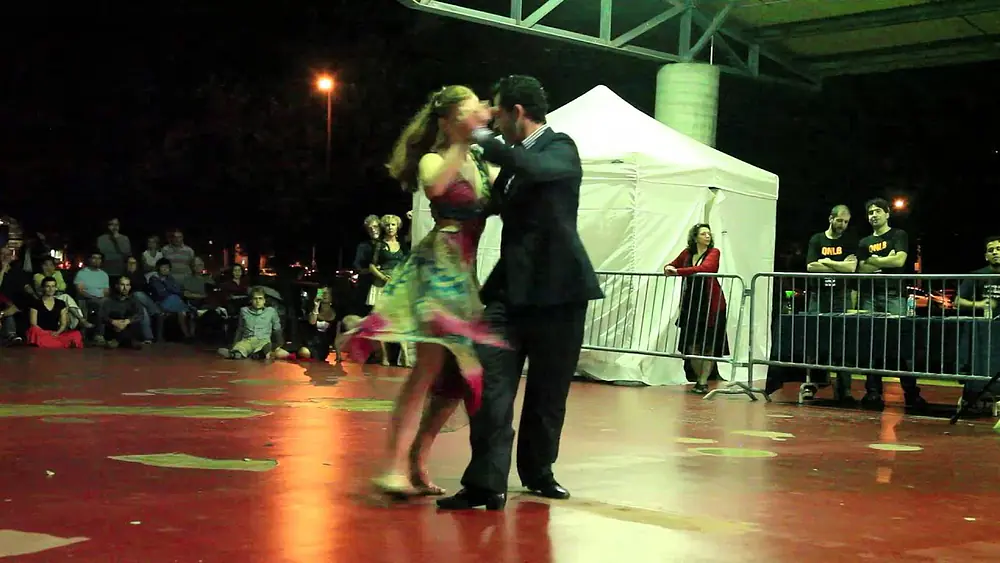 Video thumbnail for LISANDRO EBERLE et MILAGROS ROLANDELLI, "Pensalo Bien" (tango).
