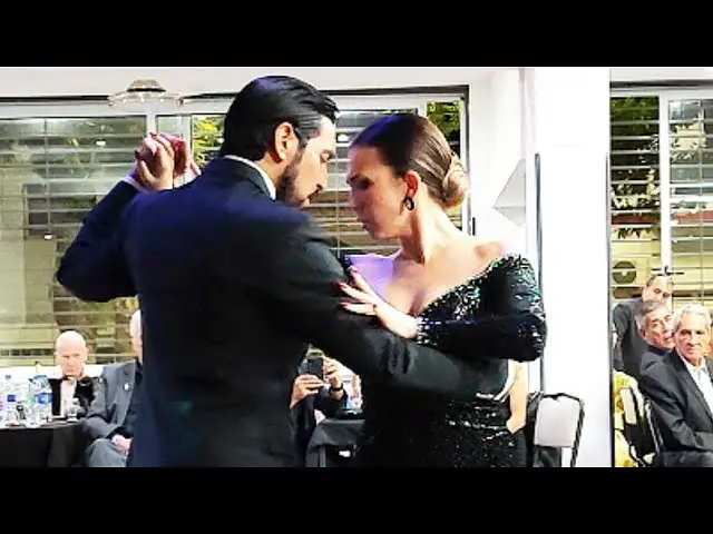 Video thumbnail for Va a cantar un ruiseñor (Di Sarli) Carla Rossi y Jose Luis Salvo. Milonga Gente Amiga 28dic24 (1/3)