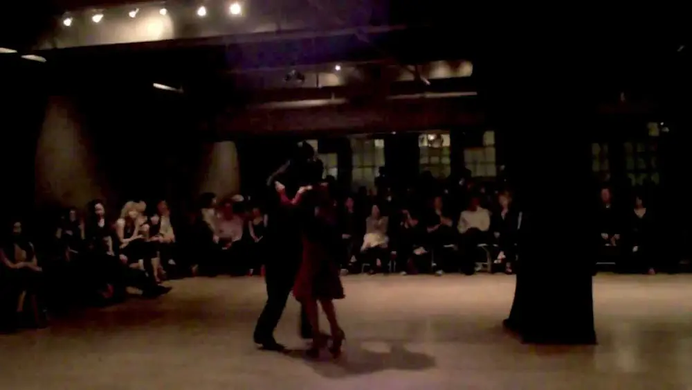 Video thumbnail for Omar Quiroga & Veronica Palacios: Argentine Tango 2 of 3