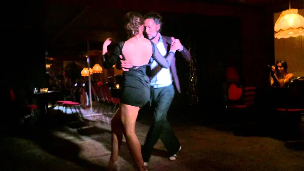 Video thumbnail for Agnieszka Stach & Facundo Peñalva 3/4