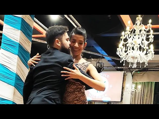 Video thumbnail for Entre copa y copa  (D'Agostino) Cecilia Acosta y Levan Gomelauri. Milonga Cachirulo. 17ago24 (2/2)