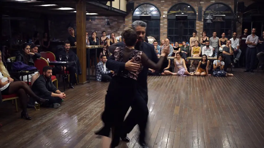 Video thumbnail for Andres Laza Moreno & Eladia Cordoba / Milonga Del Ochenta Y Tres - 3/4
