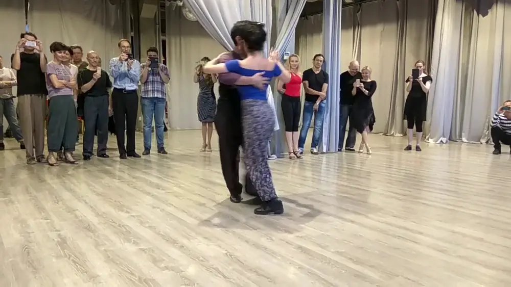 Video thumbnail for Mariela & Guillermo(2)