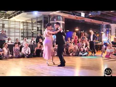 Video thumbnail for Jonathan Saavedra & Clarisa Aragon (6/7) @ Warsaw Tango Meeting 2019 #JonathanyClarisa