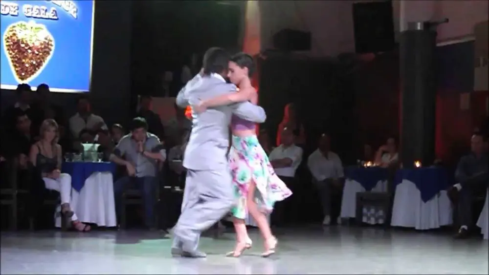 Video thumbnail for Eva Icikson y Brenno Marques - Fruto Dulce De Gala - 3-4