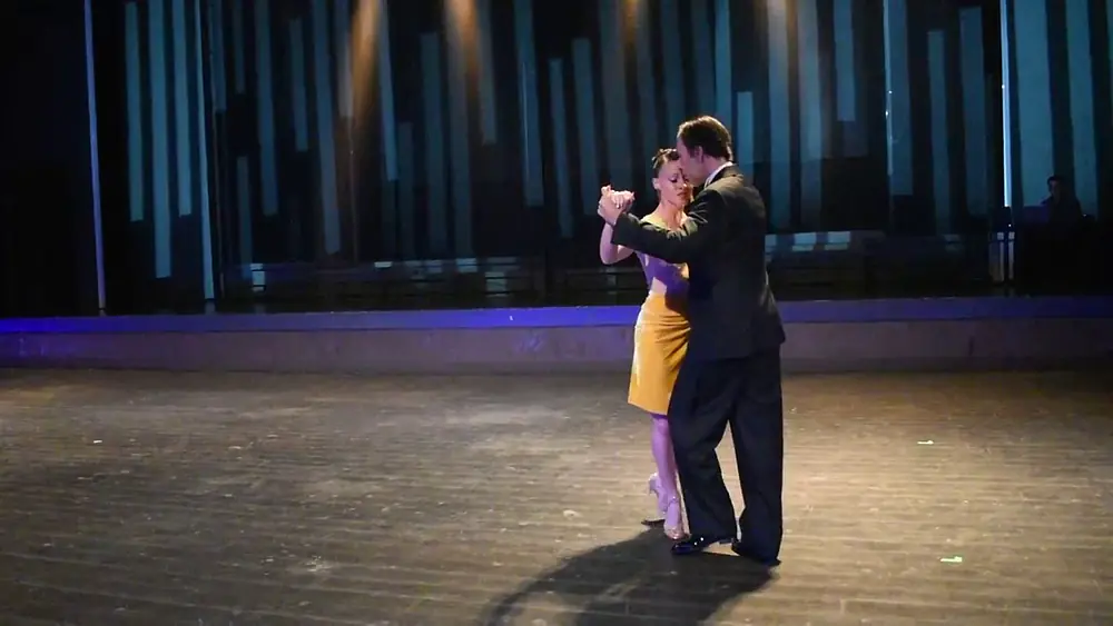 Video thumbnail for Porteño y Bailarín - Stella Missé & Kostas Nikolaidis Athens 2/6/2018 1/3