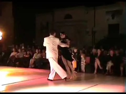 Video thumbnail for 2009 6° Milongueando Tango Festival Marco Palladino e Elena Garis ballano "Mala Junta"