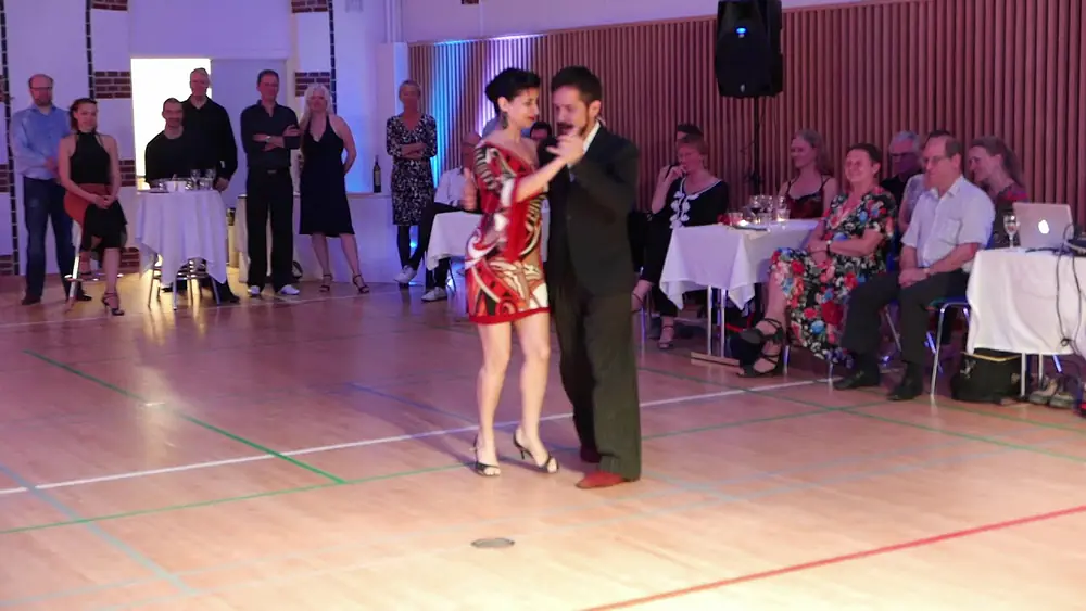 Video thumbnail for Mariela Sametband & Guillermo "El Peque" Barrionuevo (1/4)