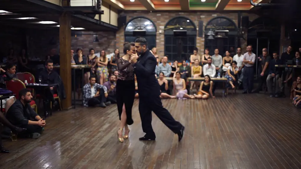 Video thumbnail for Andres Laza Moreno & Eladia Cordoba / A La Gran Muneca - 1/4