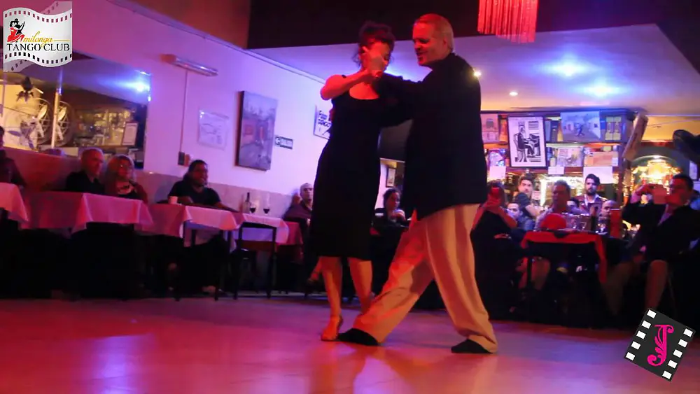 Video thumbnail for OSCAR CASAS y ANA MIGUEL en el Tango Club (Vals)