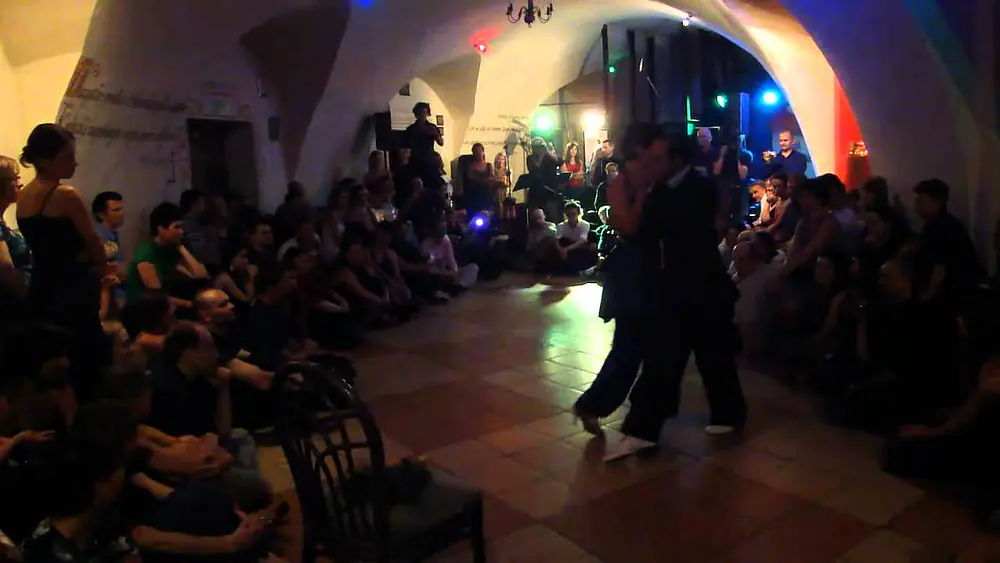 Video thumbnail for Analia Vega & Marcelo Varela @ Puente del tango, Cracov, 2010 part 3.