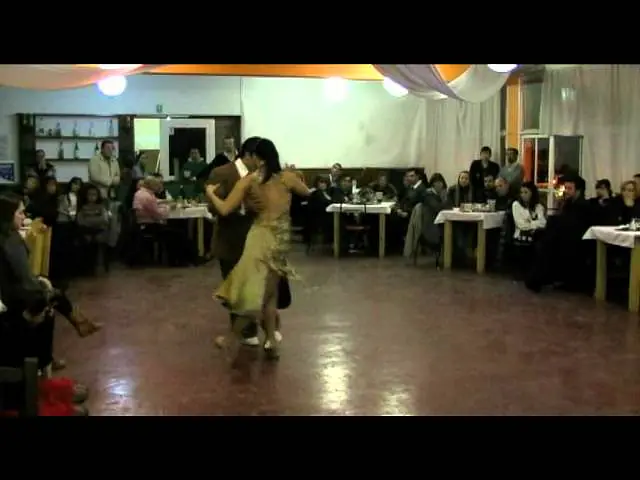 Video thumbnail for 01 - Esta Noche de Luna - Maximiliano Sosa & Dana Zampieri