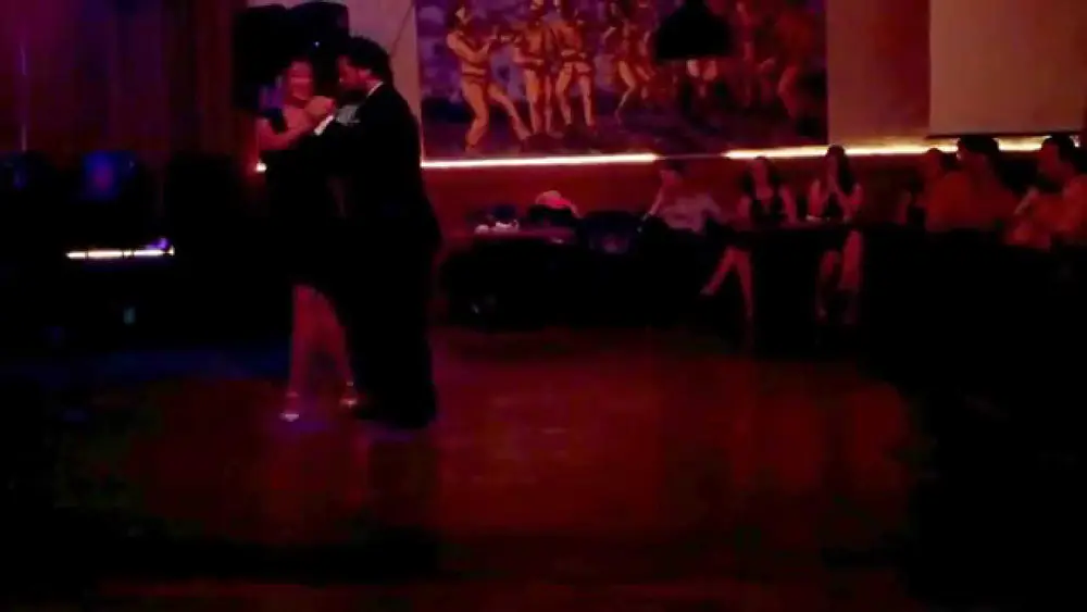 Video thumbnail for Fabian Peralta and Josefina Bermudez — "La milonga de Buenos Aires" — 2/2 at El Valenciano