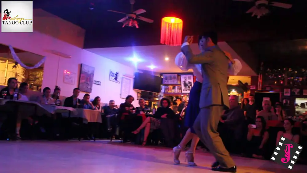 Video thumbnail for AYELEN URRUTIA & MARTIN VICENTE en el Tango Club (Tango)