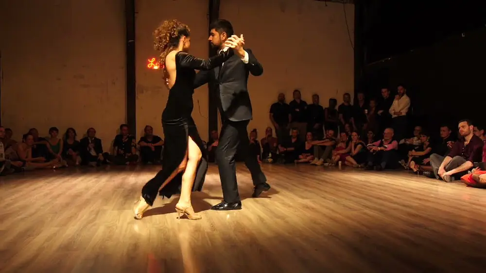 Video thumbnail for 3/5 Agostina Tarchini & Sebastian Jimenez 06 05 2022 à La Parisiana Milonga