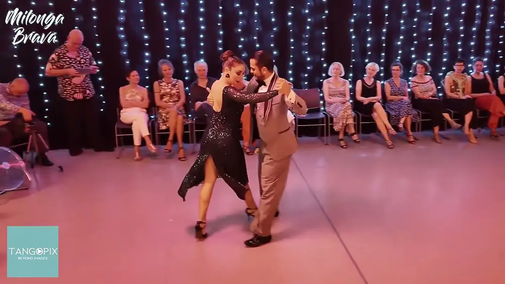 Video thumbnail for MILONGA BRAVA '24, GENEVA - Alex Moncada & Martina Waldman dance Juan D'Arienzo - Vino triste