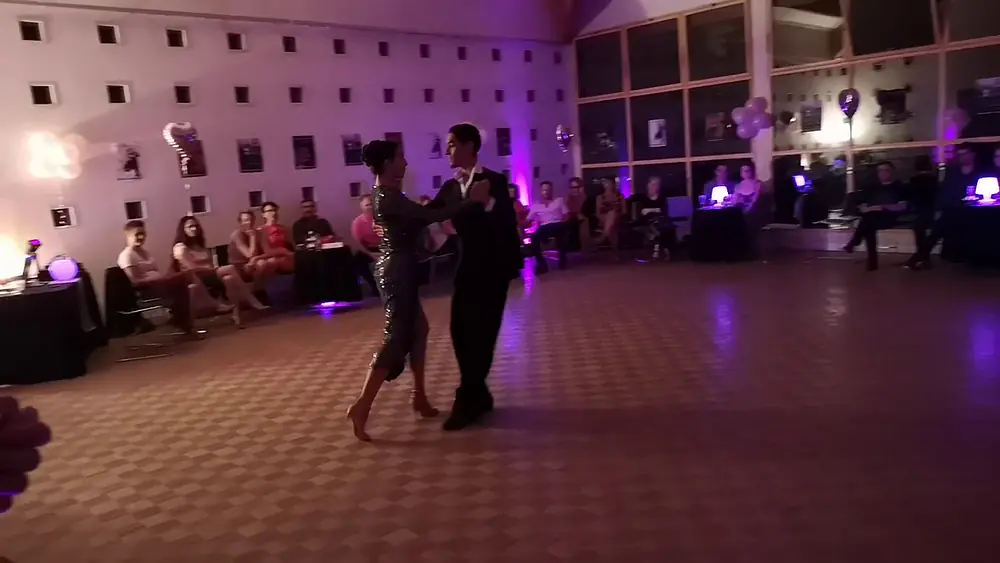 Video thumbnail for Démonstration de Eva Laura Madar & Ramiro Perez Caricchio - Tango A Vivre Limoges