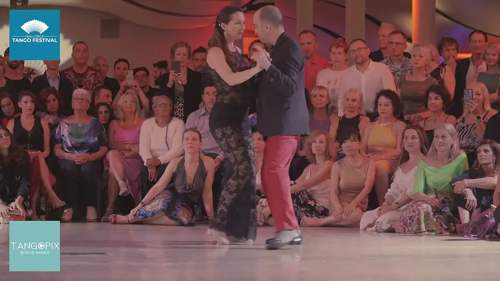 Video thumbnail for MALLORCA TANGO FESTIVAL '24 - Pablo Tegli & Emilie Caron dance Orquesta Color Tango - La Malandraca