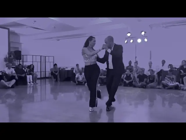 Video thumbnail for Pablo Tegli y Emilie Caron  -  Yunta De Oro - Orquesta  Osvaldo Pugliese