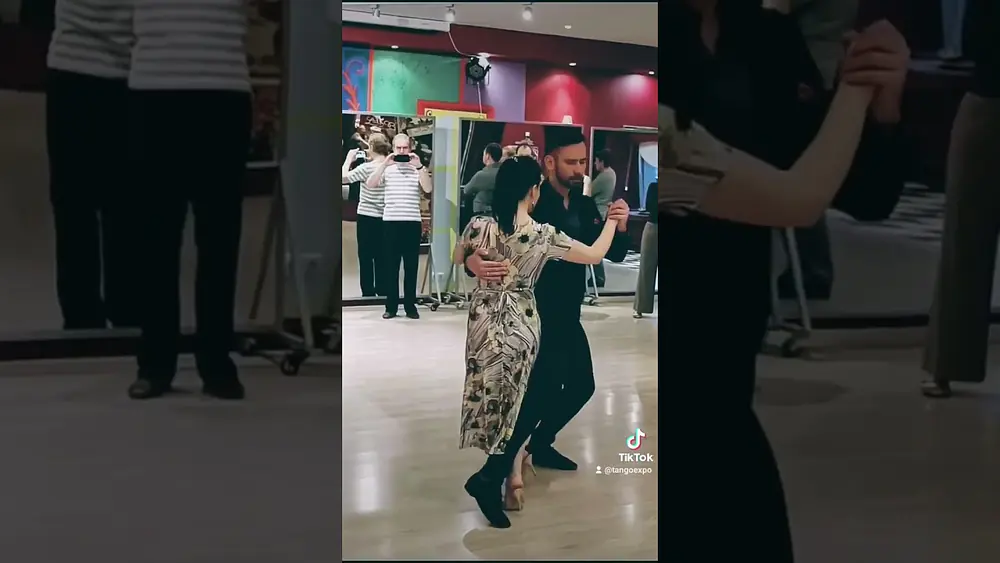 Video thumbnail for 🤍 Follow ➡️ @tangoexpo  Tango lesson by: @kristi.mironenko y @alexseymironenko #tango