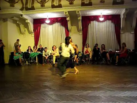 Video thumbnail for Festival "Nevskaya milonga". St-Petersburg, 2009. Cristian Duarte y Carolina Lafata (2)