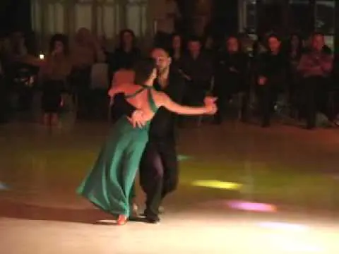 Video thumbnail for Mariano Otero e Alejandra Heredia a Catania il 10-12-2010 (04).mp4