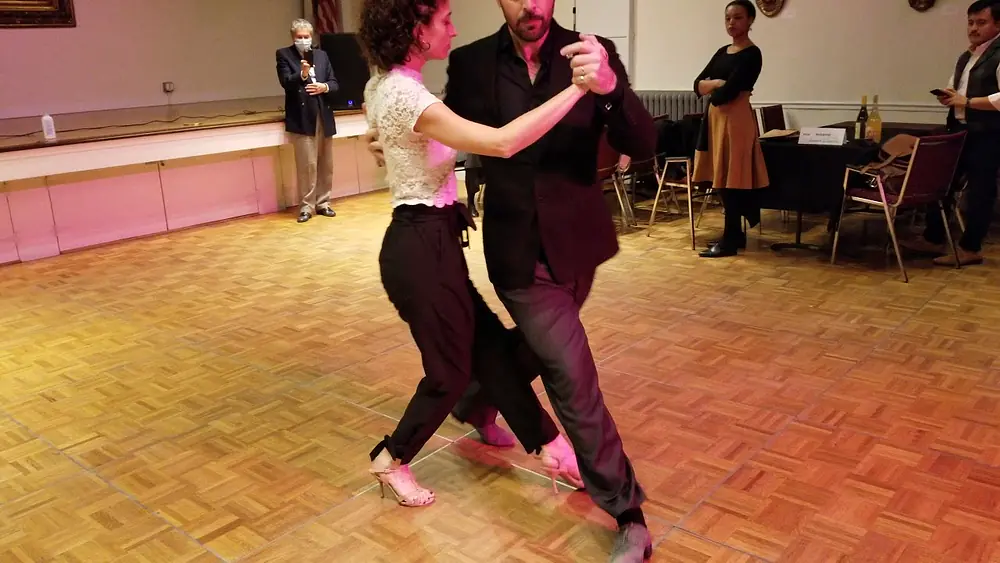 Video thumbnail for Argentine Tango/Vals class: Florencia Borgnia & Marcos Pereira - Desde El Alma