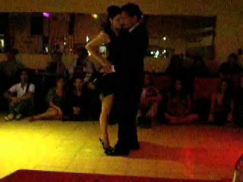 Video thumbnail for Cecilia Capello & Diego Amorinen, Tango argentino show (2/2), „Milonga 10", 2012 April, 29th
