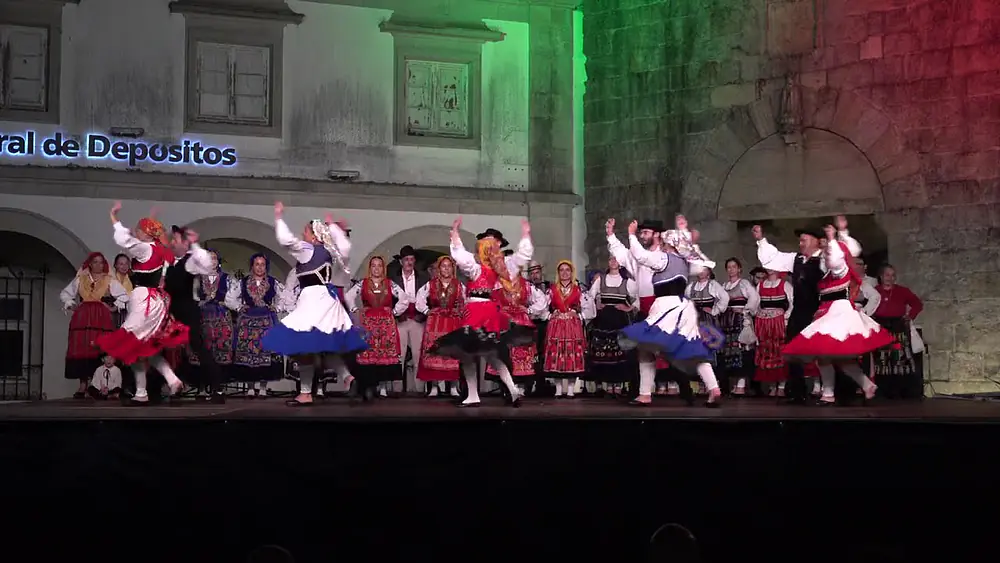 Video thumbnail of Portuguese folk dance: Chula picada