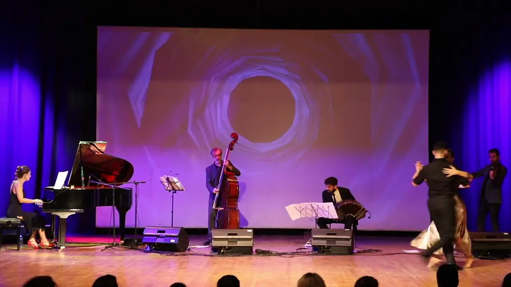 Video thumbnail for Luis Squicciarini & Evgenia Samoilova  at Tango Bardo Live-ISTANBUL (2/3)