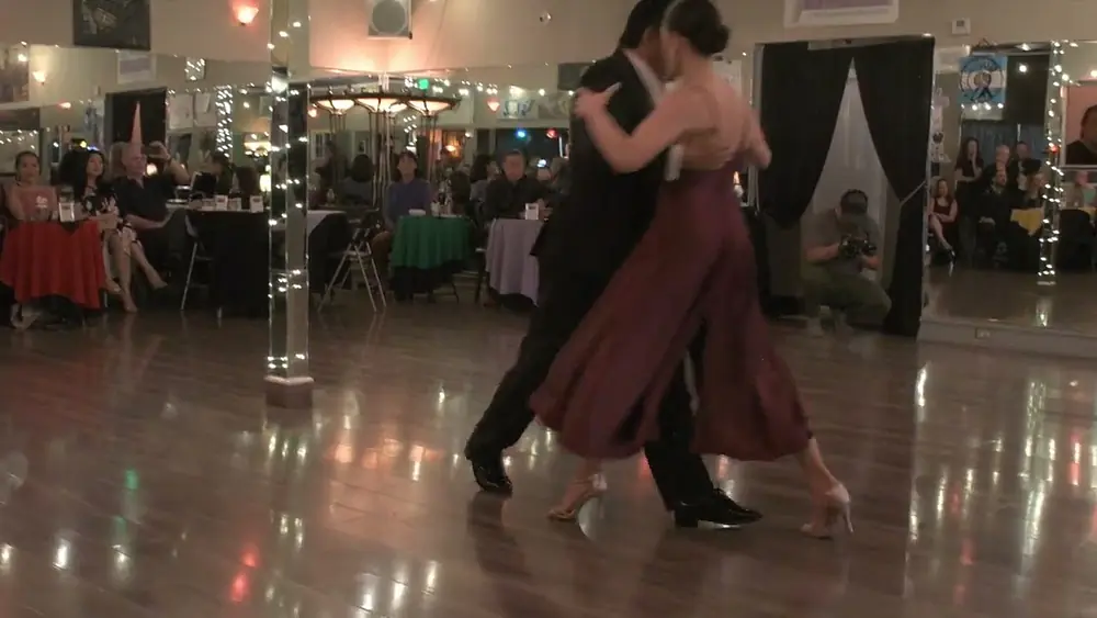 Video thumbnail for Francisco Forquera and Maria Ceva at El Encuentro 3/3